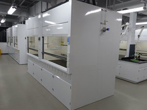 醫(yī)藥行業(yè)實(shí)驗(yàn)室家具案例