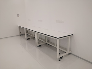 可移動(dòng)實(shí)驗(yàn)臺(tái)